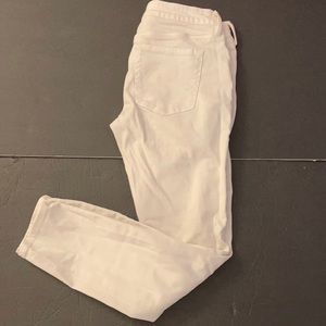 Pacsun Los Angeles Distressed white jeans Size 25